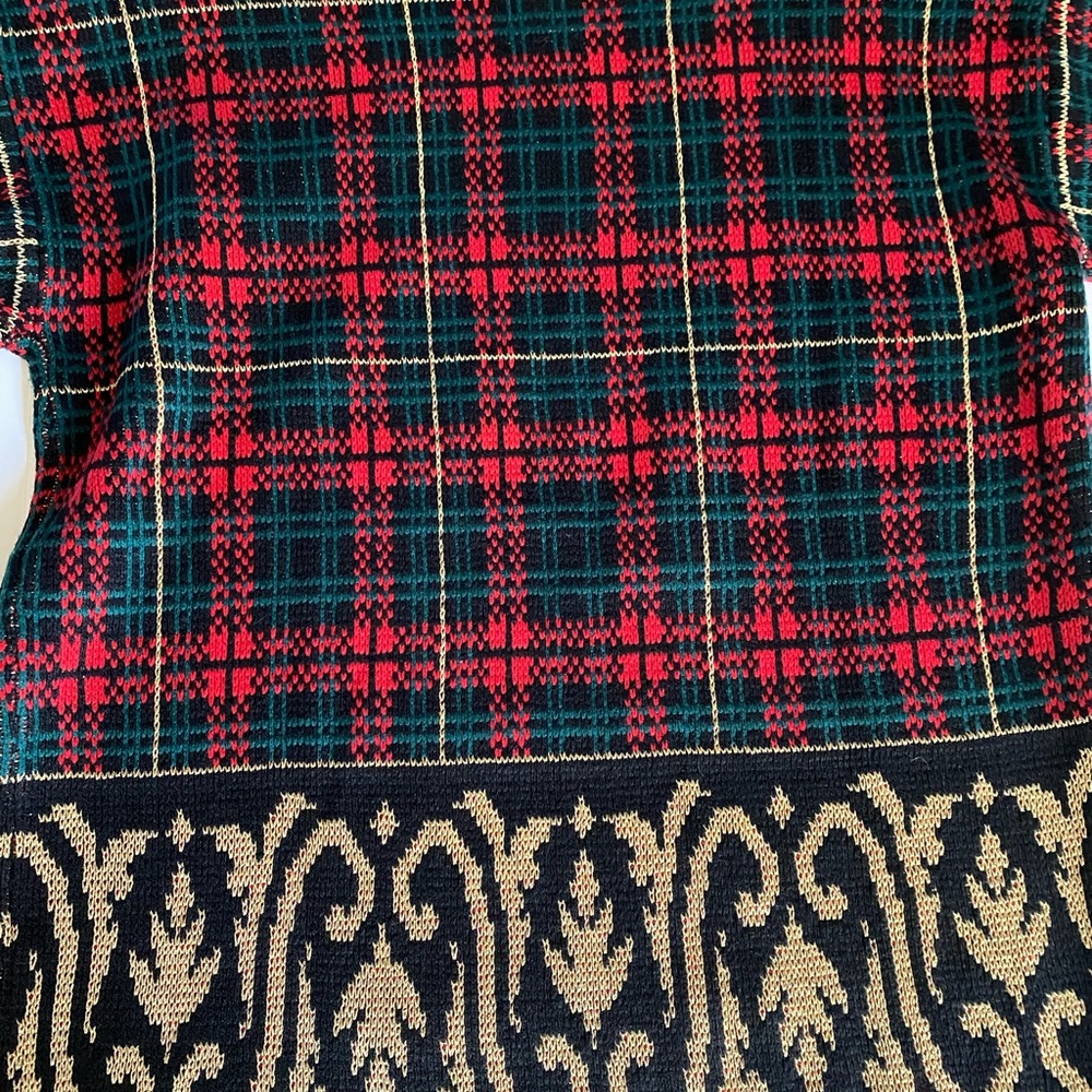 Vintage Plaid Holiday Sweater - Picture 6 of 6